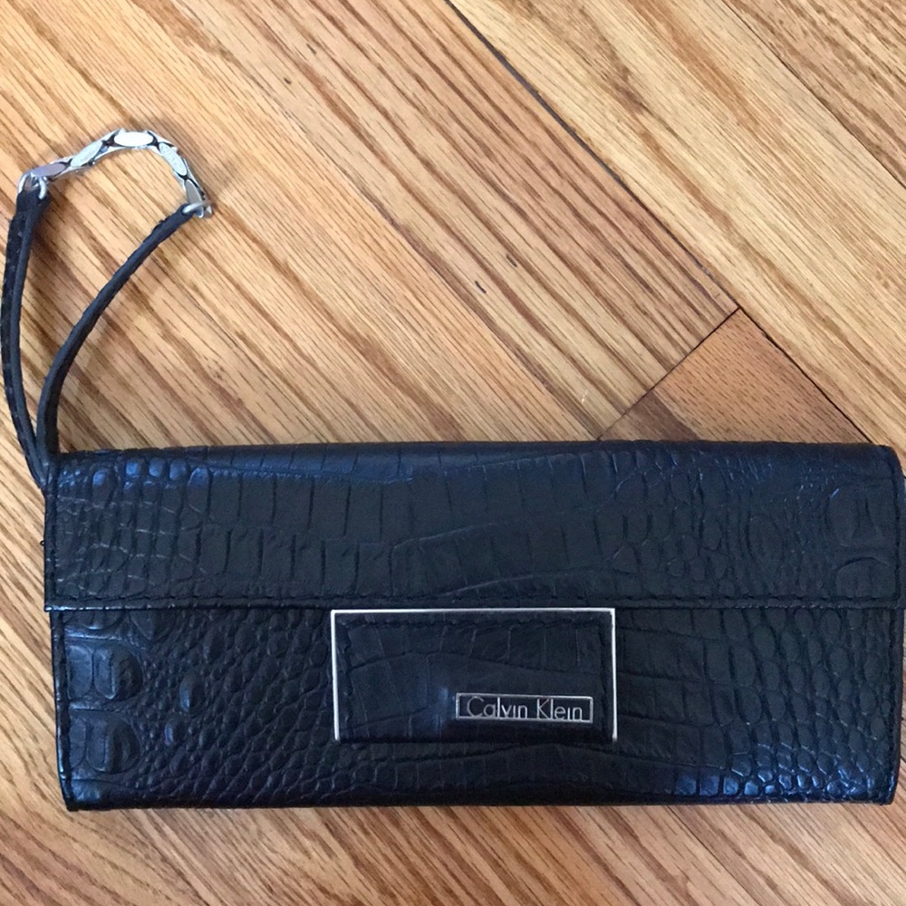 Calvin Klein wristlet clutch wallet bag